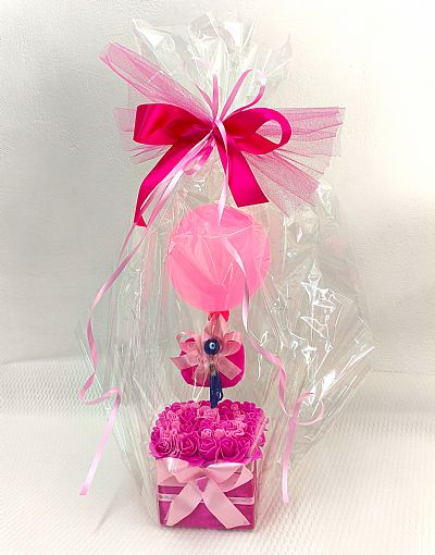 Κουτι με τεχνητά λουλουδια